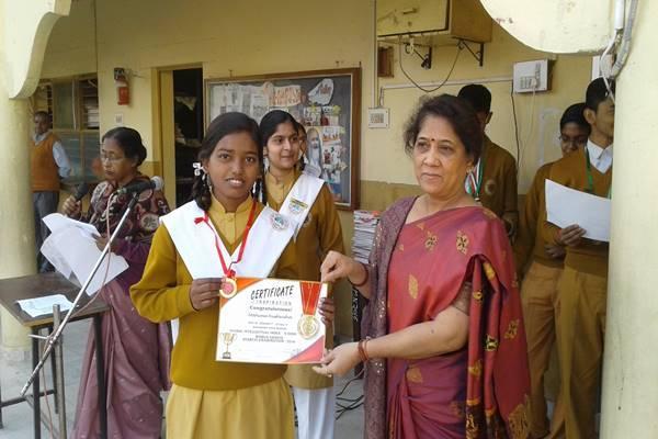 Student-Award-Allahabad-Naini